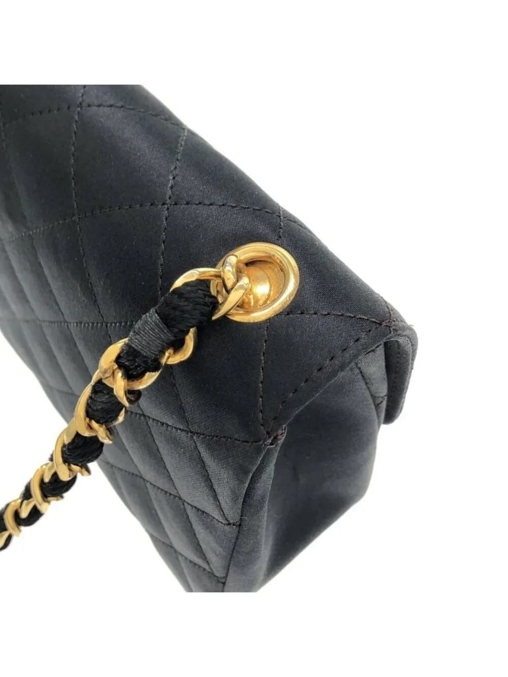 Chanel Vintage Shoulder Bag - Picture 6 of 9